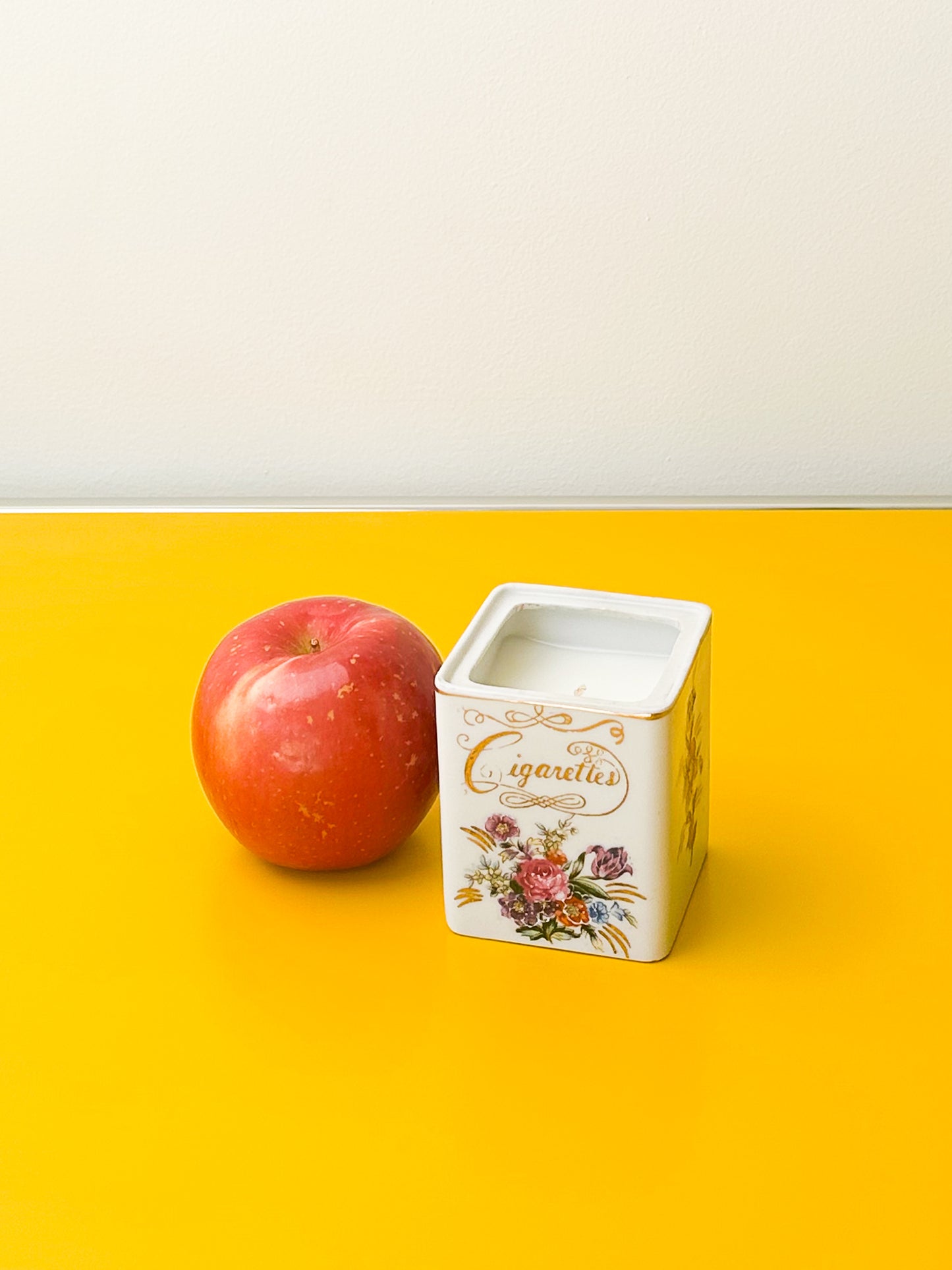 Cigarette Box