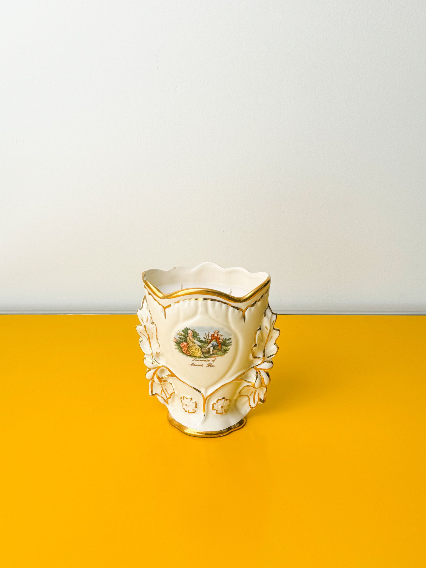 Miami Vase