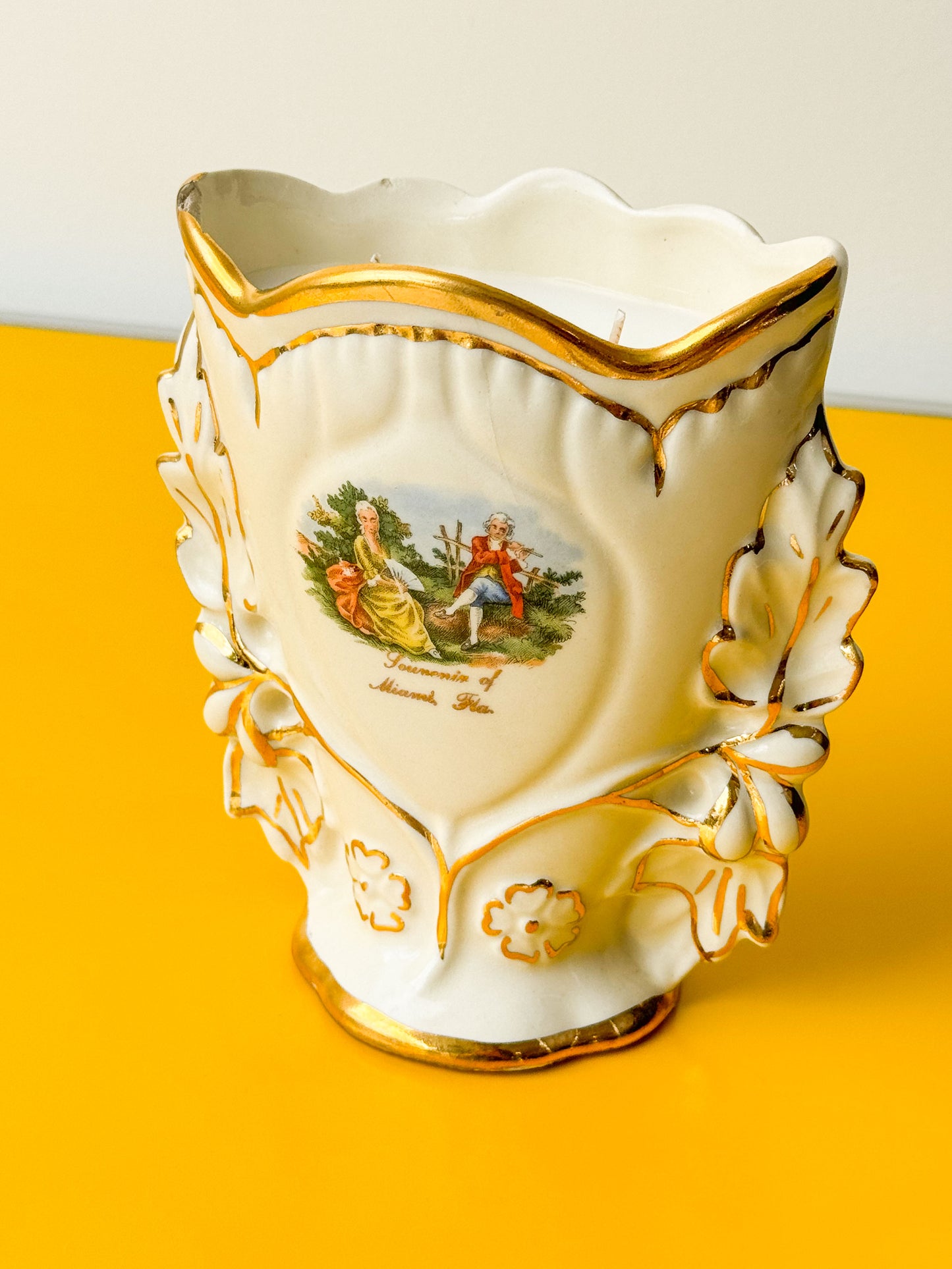 Miami Vase