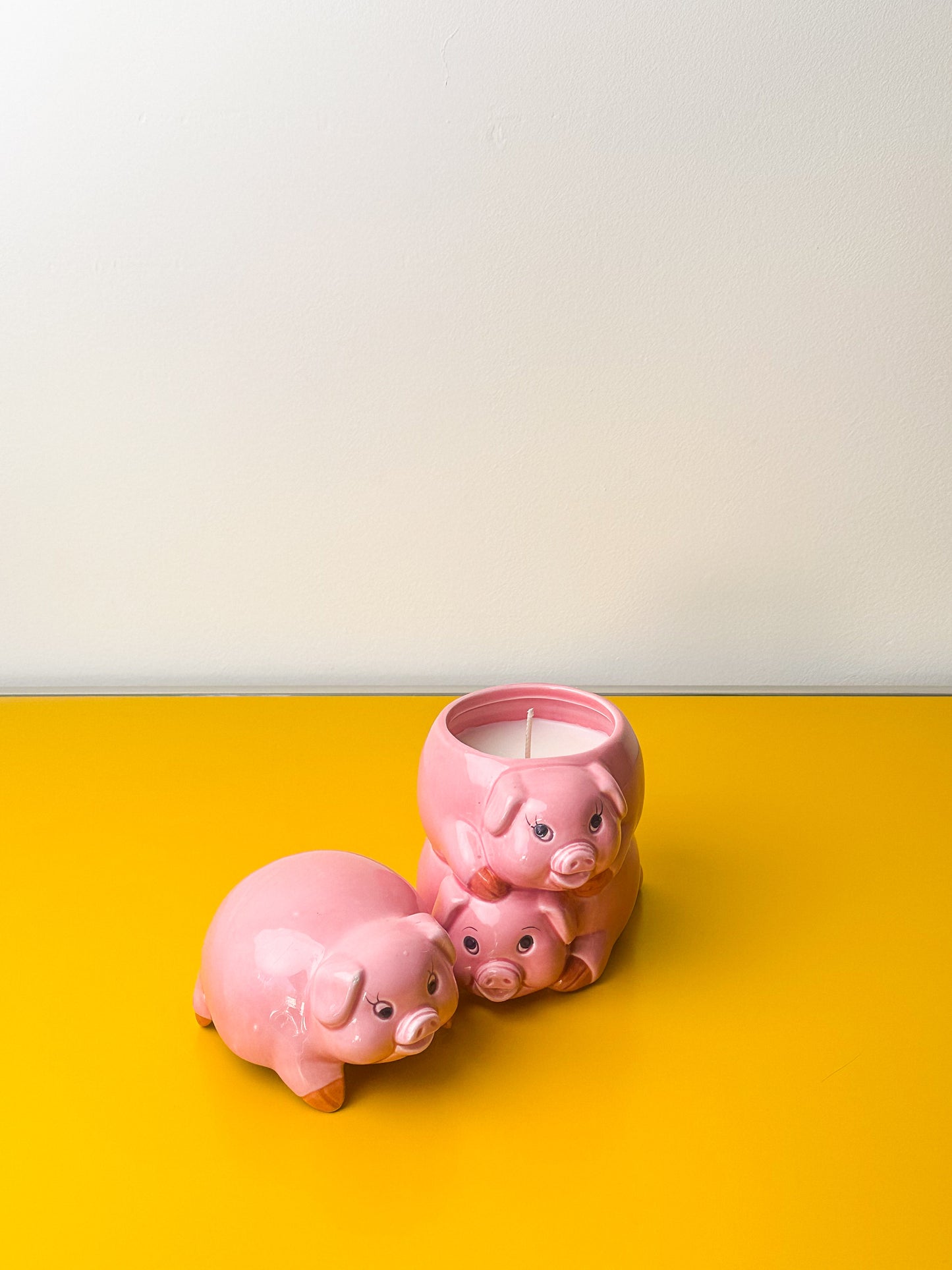 Stacked Pigs